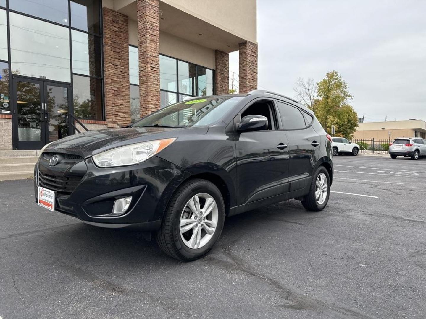 2013 Ash Black /Black Hyundai Tucson GLS (KM8JUCAC6DU) with an 2.4L I4 MPI DOHC CVVT 16V Theta 2 engine, Automatic transmission, located at 8595 Washington St., Thornton, CO, 80229, (303) 287-5511, 39.852348, -104.978447 - 2013 Hyundai Tucson<br><br>D1 Auto NEVER charges dealer fees! All cars have clean titles and have been inspected for mechanical issues. We have financing for everyone. Good credit, bad credit, first time buyers.<br><br>Please call Lakewood Location 303-274-7692 or Thornton 303-287-5511 to schedule a - Photo#1