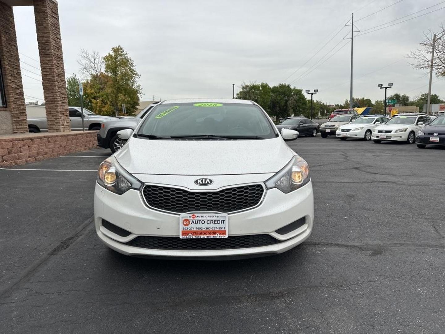 2016 Snow White Pearl /Gray Kia Forte LX (KNAFX4A64G5) with an 1.8L I4 DOHC Dual CVVT engine, Automatic transmission, located at 8595 Washington St., Thornton, CO, 80229, (303) 287-5511, 39.852348, -104.978447 - 2016 Kia Forte<br><br>D1 Auto NEVER charges dealer fees! All cars have clean titles and have been inspected for mechanical issues. We have financing for everyone. Good credit, bad credit, first time buyers.<br><br>Please call Lakewood Location 303-274-7692 or Thornton 303-287-5511 to schedule a test - Photo#2