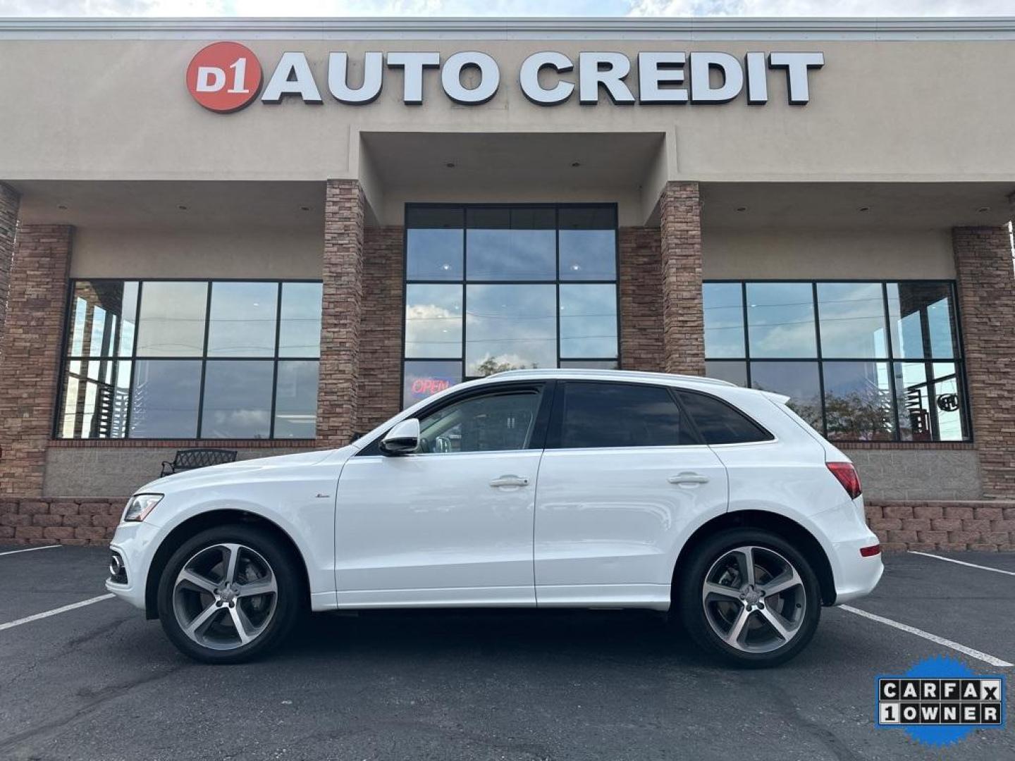 2016 White /Pistachio Beige Audi Q5 3.0T Premium Plus (WA1D7AFP6GA) with an 3.0L V6 Turbocharged DOHC 24V ULEV II 272hp engine, Automatic transmission, located at 8595 Washington St., Thornton, CO, 80229, (303) 287-5511, 39.852348, -104.978447 - 2016 Audi Q5 3.0T in near perfect condition!! You will not find a cleaner one around. Fully serviced and loaded with, heated leather seats, blind spot monitoring, backup camera, S Line and all wheel drive. No rust and shows pride of ownership. <br><br>All Cars Have Clean Titles And Are Serviced Befo - Photo#0