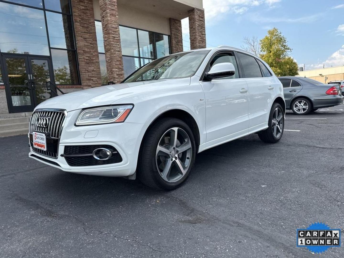 2016 White /Pistachio Beige Audi Q5 3.0T Premium Plus (WA1D7AFP6GA) with an 3.0L V6 Turbocharged DOHC 24V ULEV II 272hp engine, Automatic transmission, located at 8595 Washington St., Thornton, CO, 80229, (303) 287-5511, 39.852348, -104.978447 - 2016 Audi Q5 3.0T in near perfect condition!! You will not find a cleaner one around. Fully serviced and loaded with, heated leather seats, blind spot monitoring, backup camera, S Line and all wheel drive. No rust and shows pride of ownership. <br><br>All Cars Have Clean Titles And Are Serviced Befo - Photo#1