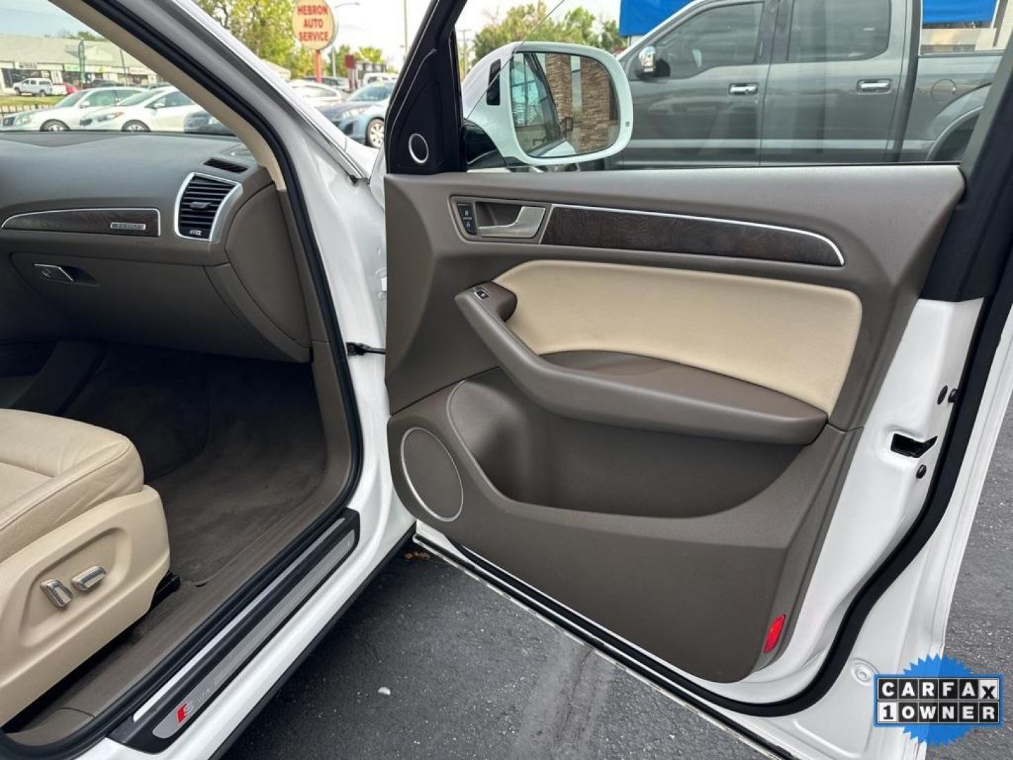 2016 White /Pistachio Beige Audi Q5 3.0T Premium Plus (WA1D7AFP6GA) with an 3.0L V6 Turbocharged DOHC 24V ULEV II 272hp engine, Automatic transmission, located at 8595 Washington St., Thornton, CO, 80229, (303) 287-5511, 39.852348, -104.978447 - 2016 Audi Q5 3.0T in near perfect condition!! You will not find a cleaner one around. Fully serviced and loaded with, heated leather seats, blind spot monitoring, backup camera, S Line and all wheel drive. No rust and shows pride of ownership. <br><br>All Cars Have Clean Titles And Are Serviced Befo - Photo#22