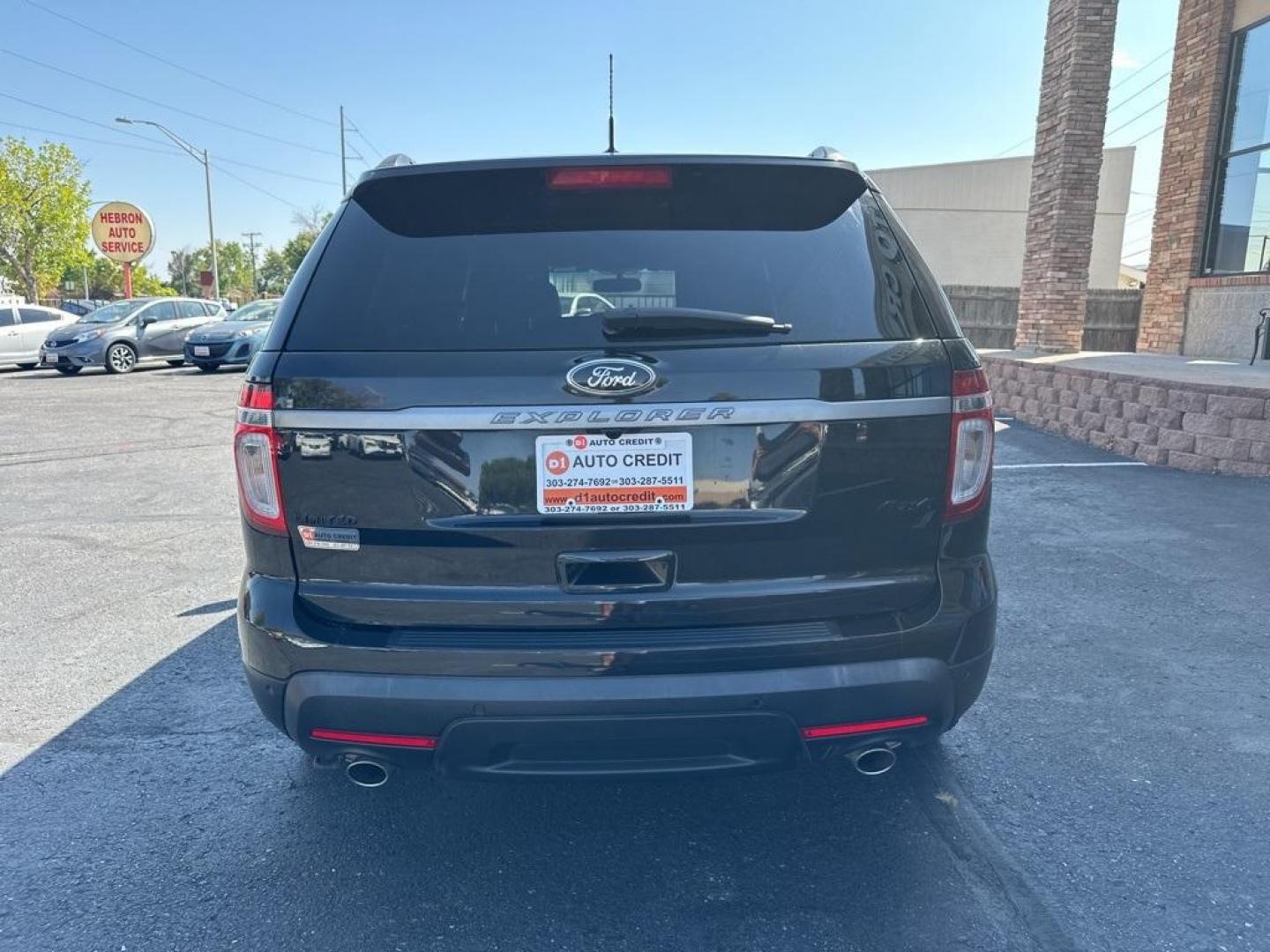 2014 Tuxedo Black Metallic /Black Ford Explorer Limited (1FM5K8F87EG) with an V6 engine, Automatic transmission, located at 8595 Washington St., Thornton, CO, 80229, (303) 287-5511, 39.852348, -104.978447 - 2014 Ford Explorer, Linited, 4x4 in excellent condition inside and out. Loaded with heated leather seats front and rear, backup camera, Bluetiith, seating for 7 and much more. Non smoker and fully serviced. <br><br>All Cars Have Clean Titles And Are Serviced Before Sale., Backup Camera, Leather, Hea - Photo#6