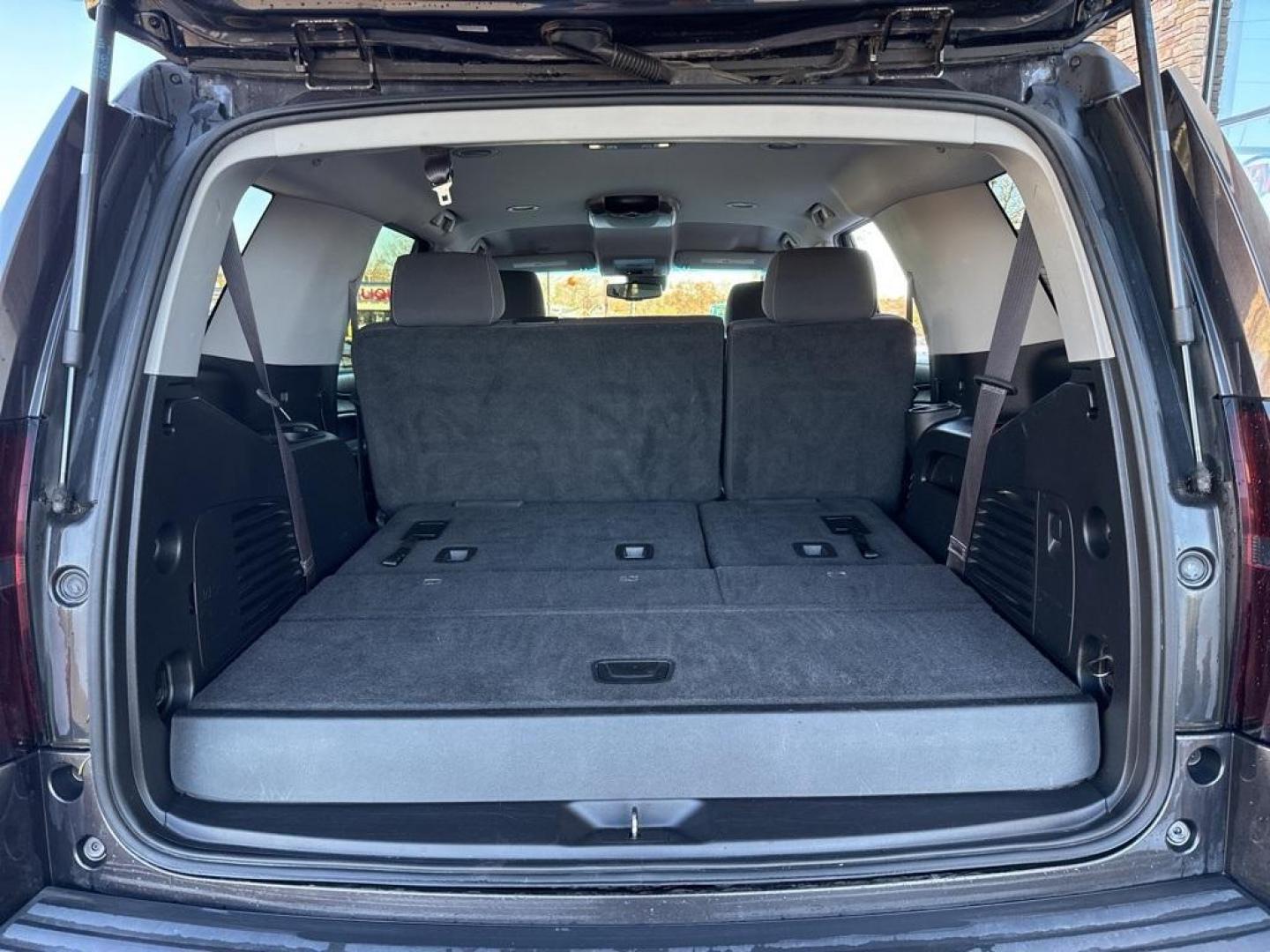 2015 Tungsten Metallic /Black Chevrolet Tahoe LS (1GNSKAKC6FR) with an EcoTec3 5.3L V8 Flex Fuel engine, Automatic transmission, located at 8595 Washington St., Thornton, CO, 80229, (303) 287-5511, 39.852348, -104.978447 - 2015 Chevrolet Tahoe 4WD 4WD, Black Cloth.<br><br>D1 Auto NEVER charges dealer fees! All cars have clean titles and have been inspected for mechanical issues. We have financing for everyone. Good credit, bad credit, first time buyers.<br>Odometer is 8713 miles below market average!<br>Please call La - Photo#17