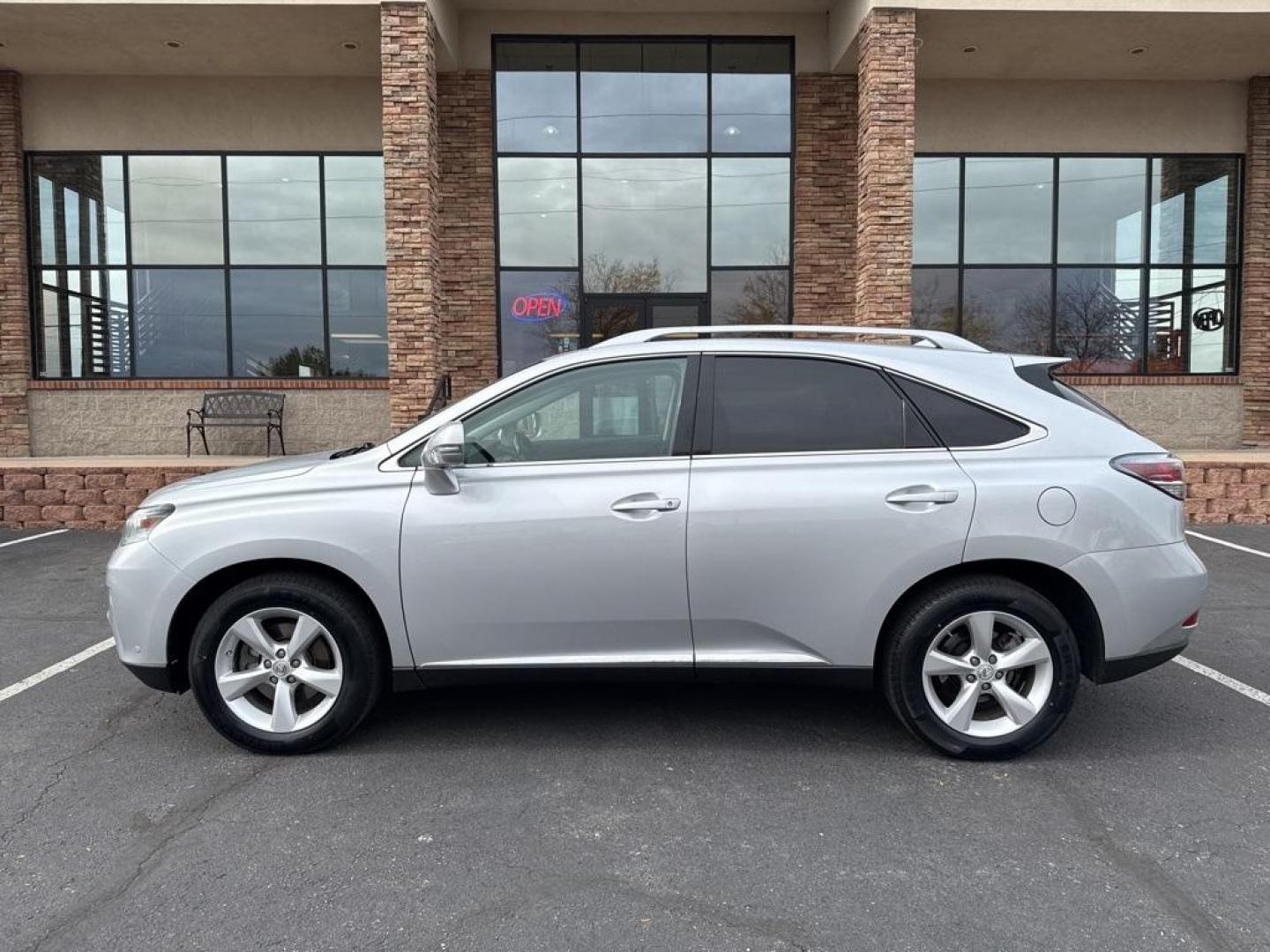 2015 Silver Lining Metallic /Black Lexus RX 350 (2T2BK1BAXFC) with an 3.5L V6 DOHC Dual VVT-i 24V engine, Automatic transmission, located at 8595 Washington St., Thornton, CO, 80229, (303) 287-5511, 39.852348, -104.978447 - 2015 Lexus RX 350 fully serviced including new tires. Clean Carfax and loaded with, heated and cooled seats, blindspot monitoring, backup camera, Bluetooth, sun roof and much more. This car has no signs of ever having pets or a smoker in it. <br>All Cars Have Clean Titles And Are Serviced Before Sal - Photo#5