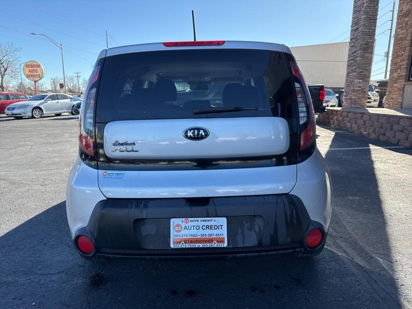 2016 Bright Silver /Black Kia Soul Base (KNDJN2A29G7) with an 1.6L I4 DGI engine, Automatic transmission, located at 8595 Washington St., Thornton, CO, 80229, (303) 287-5511, 39.852348, -104.978447 - 2016 Kia Soul CARFAX One-Owner. FWD<br><br>D1 Auto NEVER charges dealer fees! All cars have clean titles and have been inspected for mechanical issues. We have financing for everyone. Good credit, bad credit, first time buyers.<br>Clean CARFAX.<br>Please call Lakewood Location 303-274-7692 or Thornt - Photo#5