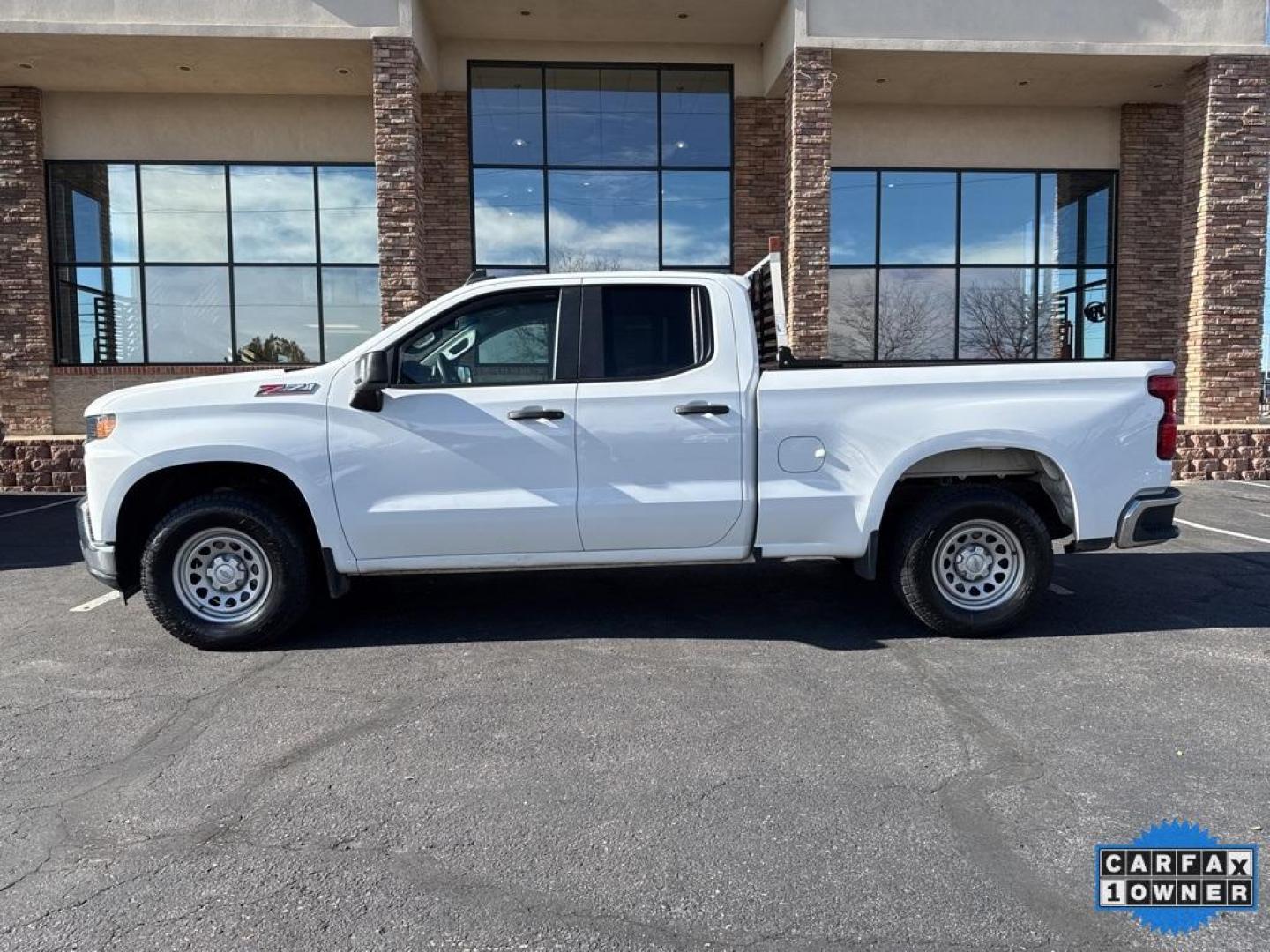 2019 Summit White /Black Chevrolet Silverado 1500 WT (1GCRYAEFXKZ) with an EcoTec3 5.3L V8 engine, Automatic transmission, located at 8595 Washington St., Thornton, CO, 80229, (303) 287-5511, 39.852348, -104.978447 - 2019 Chevrolet Silverado 1500 4x4, Quad Cab in great condition and fully serviced. This truck is ready for work or pleasure and equiped with the desirable 5.3L engine. <br>All Cars Have Clean Titles And Are Serviced Before Sale., CarfaxOne Owner, No Accidents, Backup Camera, Non Smoker, No Pet Odor - Photo#8