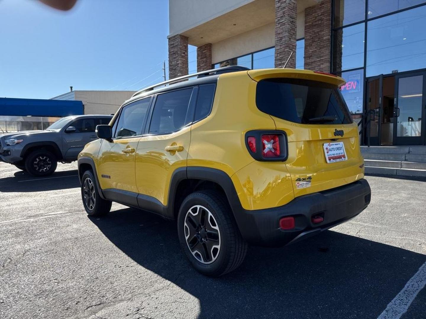 2016 Solar Yellow /Black Jeep Renegade Trailhawk (ZACCJBCT1GP) with an 2.4L I4 MultiAir engine, Automatic transmission, located at 8595 Washington St., Thornton, CO, 80229, (303) 287-5511, 39.852348, -104.978447 - 2016 Jeep Renegade 4WD <br><br>All Cars Have Clean Titles And Are Serviced Before Sale., <br><br>Loaded with, Blind Spot Monitoring, Backup Camera, Leather, Heated Seats, Bluetooth/ With Bluetooth Audio, Non Smoker, No Pet Odor Or Hair, Beats Audio, Renegade Trailhawk, 4WD, My Sky Power/Removable Su - Photo#6