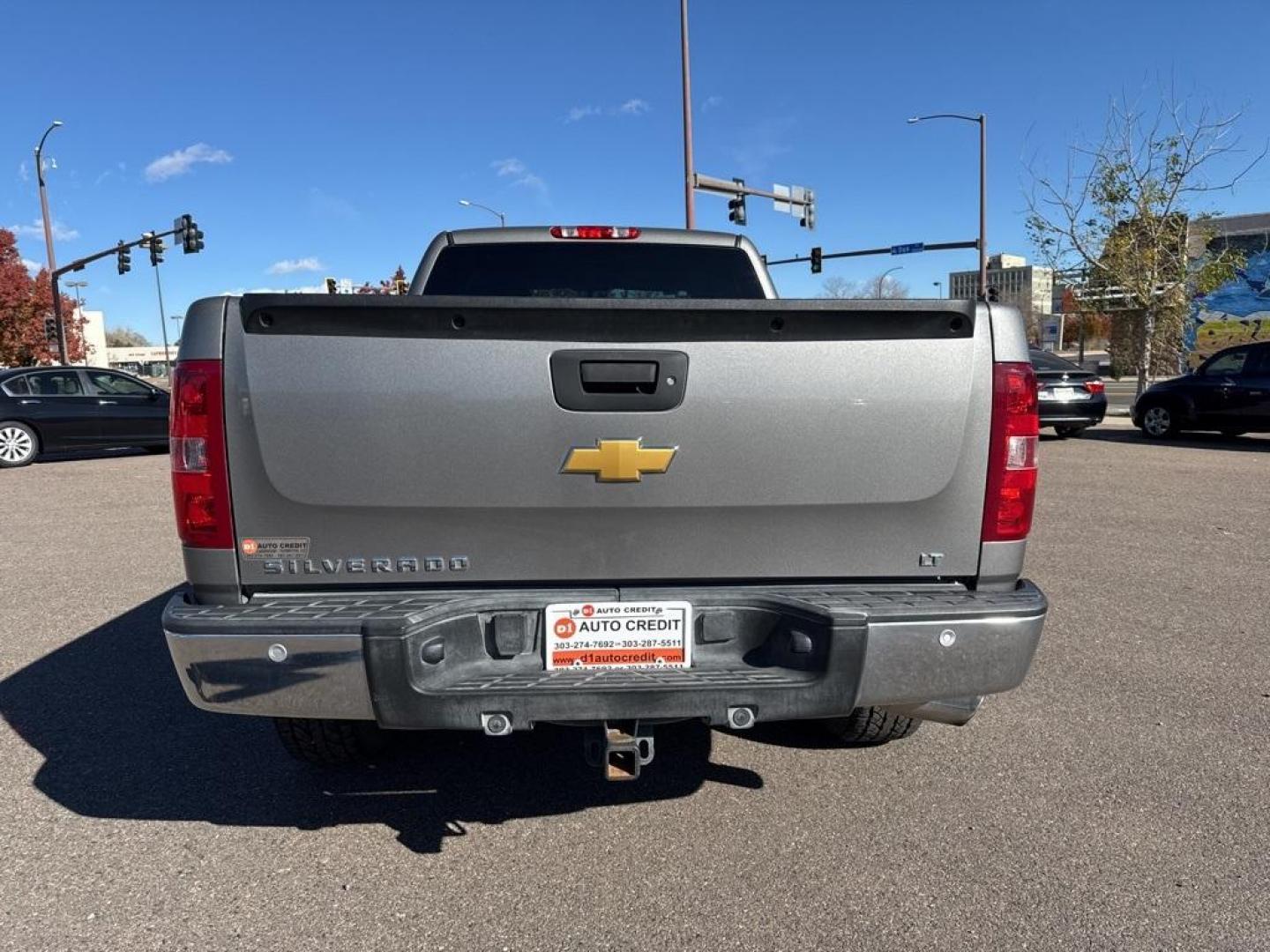 2013 Graystone Metallic /Ebony Chevrolet Silverado 1500 LT (1GCRKSE73DZ) with an Vortec 5.3L V8 SFI VVT Flex Fuel engine, Automatic transmission, located at 8595 Washington St., Thornton, CO, 80229, (303) 287-5511, 39.852348, -104.978447 - 2013 Chevrolet Silverado 1500 with crazy low miles!! This 2 owner truck is in mint condition inside and out with ZERO rust. You will not find a nicer low milage truck. No Accidents, Clean Title.<br><br>All Cars Have Clean Titles And Are Serviced Before Sale., Clean Carfax, No Accident, Vortec 5.3L V - Photo#5