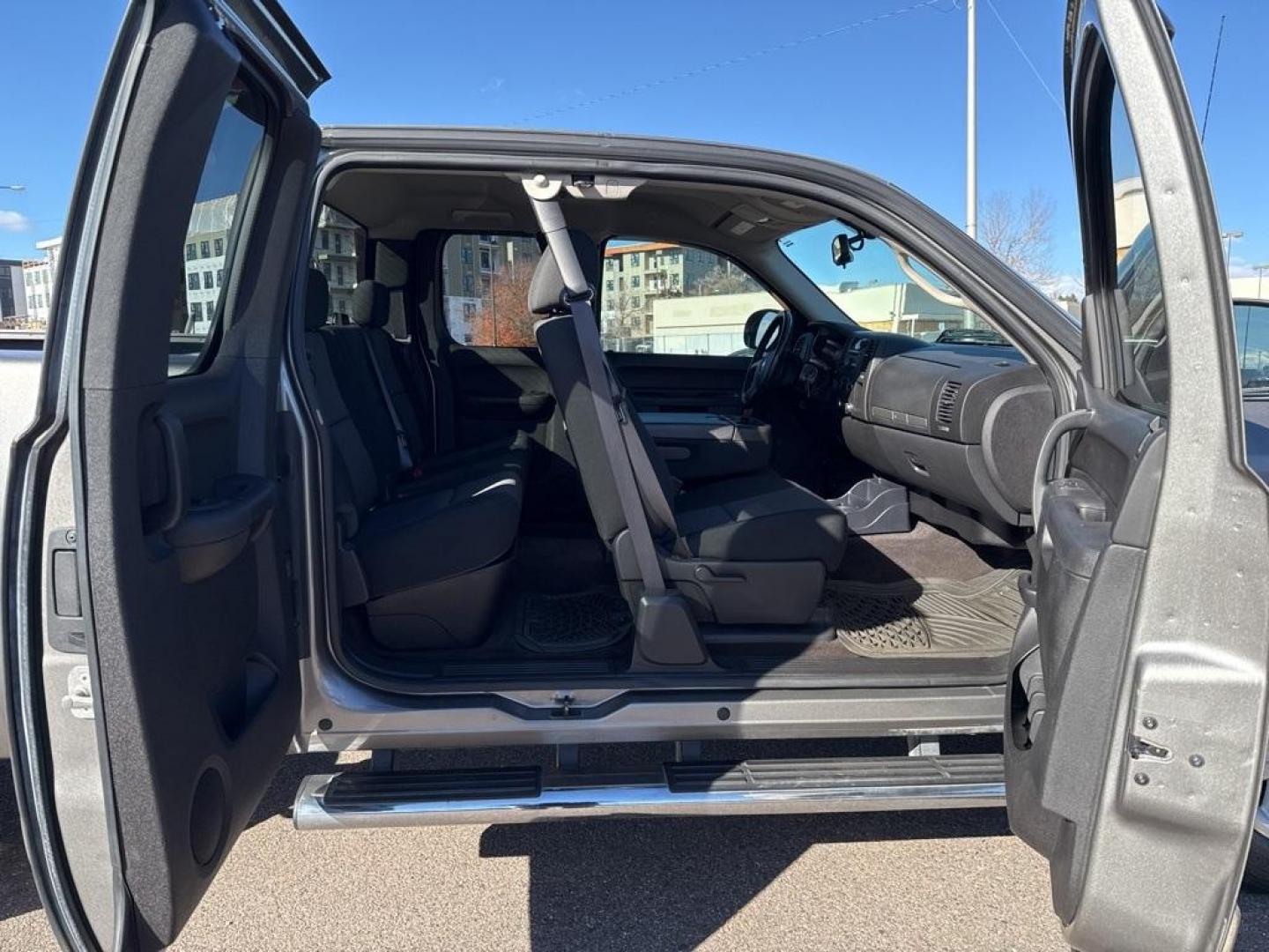 2013 Graystone Metallic /Ebony Chevrolet Silverado 1500 LT (1GCRKSE73DZ) with an Vortec 5.3L V8 SFI VVT Flex Fuel engine, Automatic transmission, located at 8595 Washington St., Thornton, CO, 80229, (303) 287-5511, 39.852348, -104.978447 - 2013 Chevrolet Silverado 1500 with crazy low miles!! This 2 owner truck is in mint condition inside and out with ZERO rust. You will not find a nicer low milage truck. No Accidents, Clean Title.<br><br>All Cars Have Clean Titles And Are Serviced Before Sale., Clean Carfax, No Accident, Vortec 5.3L V - Photo#9