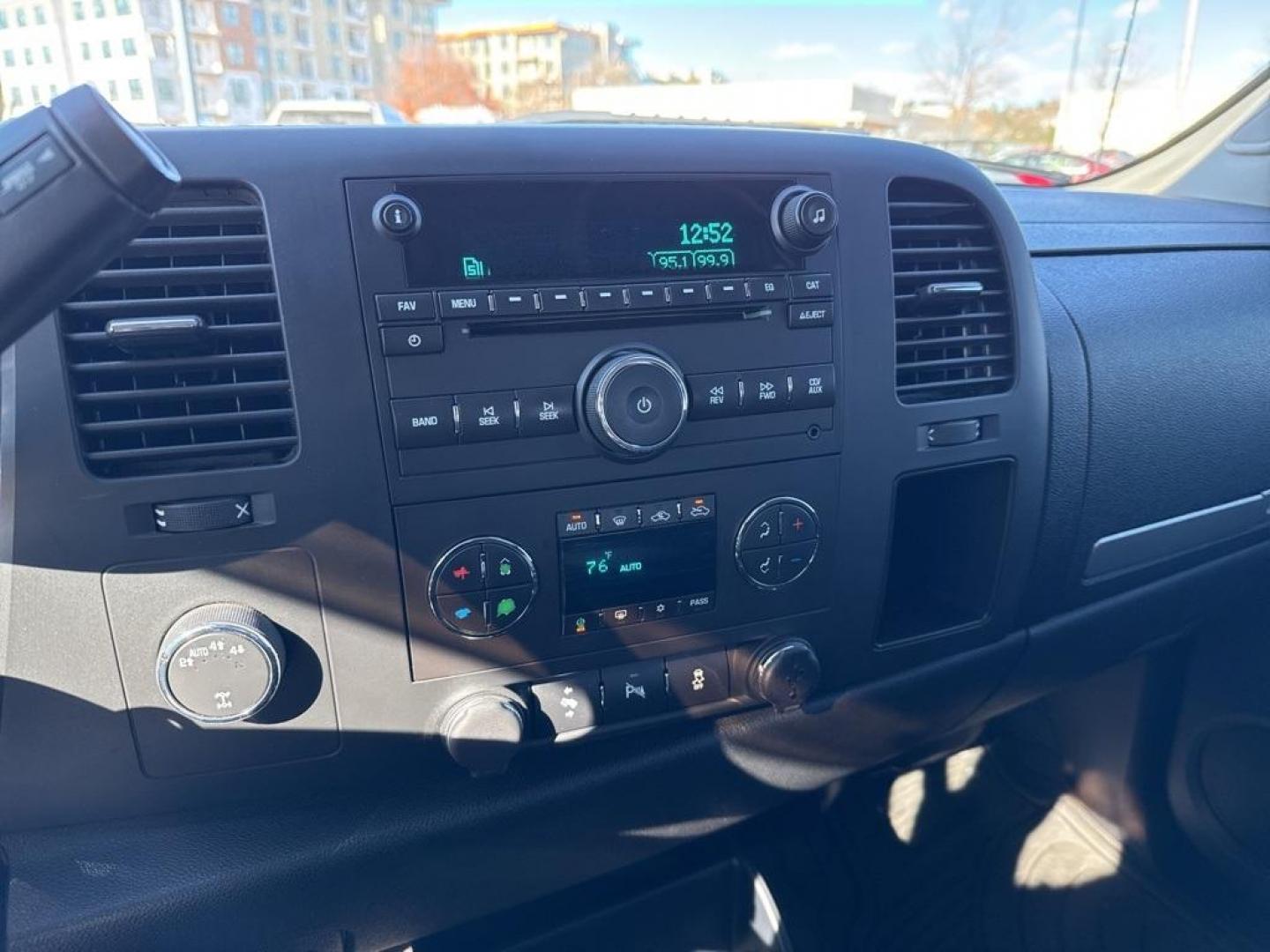 2013 Graystone Metallic /Ebony Chevrolet Silverado 1500 LT (1GCRKSE73DZ) with an Vortec 5.3L V8 SFI VVT Flex Fuel engine, Automatic transmission, located at 8595 Washington St., Thornton, CO, 80229, (303) 287-5511, 39.852348, -104.978447 - 2013 Chevrolet Silverado 1500 with crazy low miles!! This 2 owner truck is in mint condition inside and out with ZERO rust. You will not find a nicer low milage truck. No Accidents, Clean Title.<br><br>All Cars Have Clean Titles And Are Serviced Before Sale., Clean Carfax, No Accident, Vortec 5.3L V - Photo#24