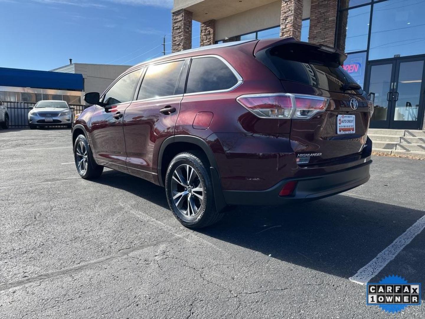 2016 Ooh La La Rouge Mica /Almond Toyota Highlander XLE V6 (5TDJKRFH1GS) with an 3.5L V6 DOHC Dual VVT-i 24V engine, Automatic transmission, located at 8595 Washington St., Thornton, CO, 80229, (303) 287-5511, 39.852348, -104.978447 - 2016 Toyota Highlander CARFAX One-Owner, AWD and in excellent condition inside and out. <br><br> All Cars Have Clean Titles And Are Serviced Before Sale., CarfaxOne Owner, No Accidents, Backup Camera, Leather, Heated Seats, Bluetooth/ With Bluetooth Audio, Non Smoker, No Pet Odor Or Hair, Highlande - Photo#6