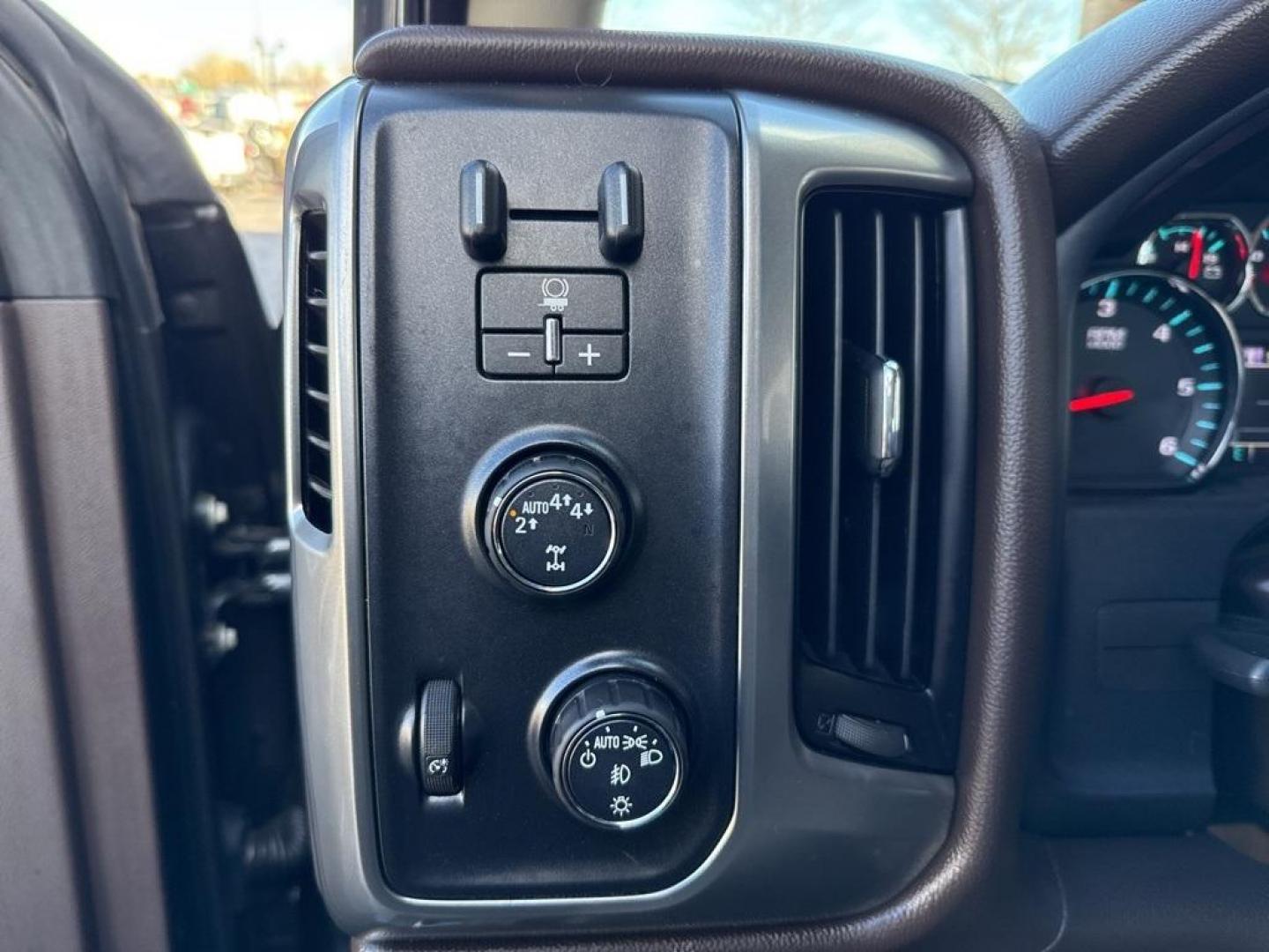 2017 Graphite Metallic /Cocoa/Dune Chevrolet Silverado 1500 LT (3GCUKREC1HG) with an V8 engine, Automatic transmission, located at 8595 Washington St., Thornton, CO, 80229, (303) 287-5511, 39.852348, -104.978447 - 2017 Chevrolet Silverado 1500 4WD LT1 that has just had a complete tune up including, new brakes front and rear, spark plugs, shocks front and rear, oil change and filters, new tires. This truck is in tiptop shape inside and out! No accidents, non smoker truck that shows no signs of abuse. <br><br> - Photo#9