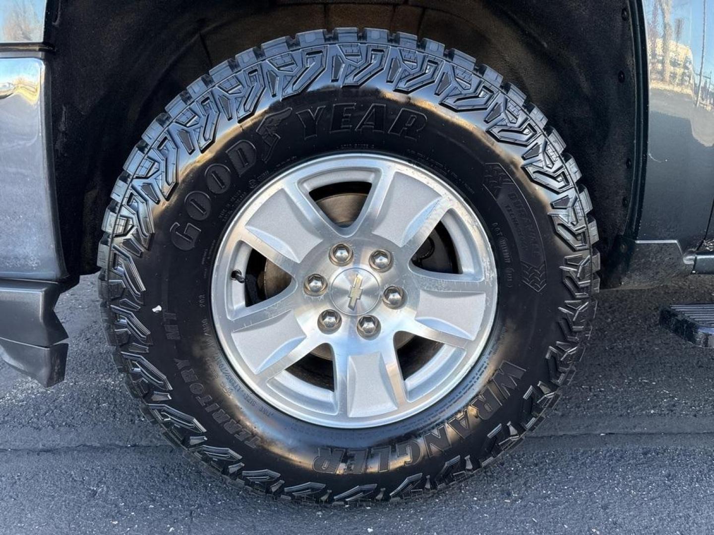 2017 Graphite Metallic /Cocoa/Dune Chevrolet Silverado 1500 LT (3GCUKREC1HG) with an V8 engine, Automatic transmission, located at 8595 Washington St., Thornton, CO, 80229, (303) 287-5511, 39.852348, -104.978447 - 2017 Chevrolet Silverado 1500 4WD LT1 that has just had a complete tune up including, new brakes front and rear, spark plugs, shocks front and rear, oil change and filters, new tires. This truck is in tiptop shape inside and out! No accidents, non smoker truck that shows no signs of abuse. <br><br> - Photo#36