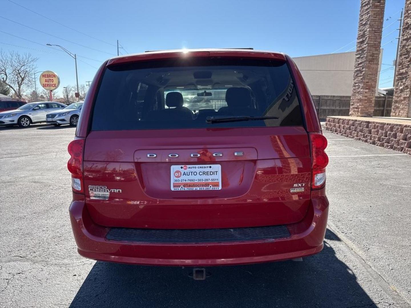 2014 Redline 2 Coat Pearl /Black/Light Graystone Dodge Grand Caravan SXT (2C4RDGCG8ER) with an 3.6L V6 24V VVT engine, Automatic transmission, located at 8595 Washington St., Thornton, CO, 80229, (303) 287-5511, 39.852348, -104.978447 - 2014 Dodge Grand Caravan FWD<br><br>D1 Auto NEVER charges dealer fees! All cars have clean titles and have been inspected for mechanical issues. We have financing for everyone. Good credit, bad credit, first time buyers.<br>Clean CARFAX.<br>Please call Lakewood Location 303-274-7692 or Thornton 303- - Photo#5