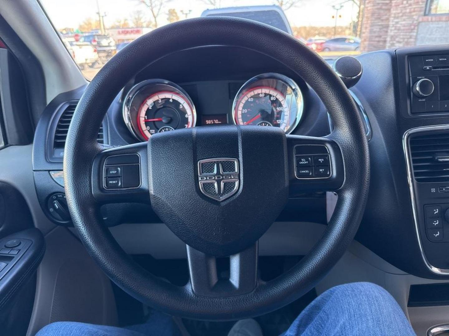 2014 Redline 2 Coat Pearl /Black/Light Graystone Dodge Grand Caravan SXT (2C4RDGCG8ER) with an 3.6L V6 24V VVT engine, Automatic transmission, located at 8595 Washington St., Thornton, CO, 80229, (303) 287-5511, 39.852348, -104.978447 - 2014 Dodge Grand Caravan FWD<br><br>D1 Auto NEVER charges dealer fees! All cars have clean titles and have been inspected for mechanical issues. We have financing for everyone. Good credit, bad credit, first time buyers.<br>Clean CARFAX.<br>Please call Lakewood Location 303-274-7692 or Thornton 303- - Photo#20