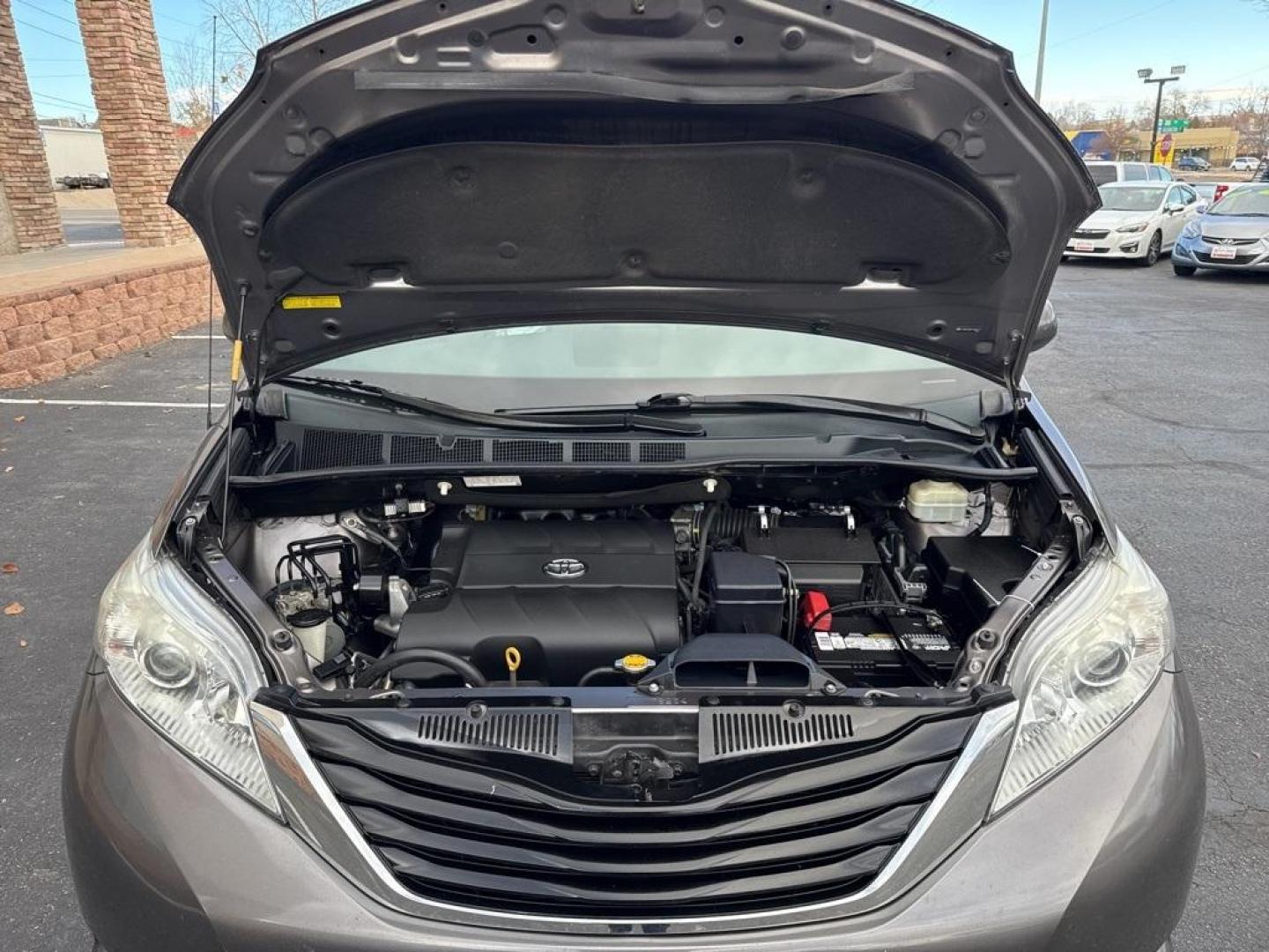 2014 Predawn Gray Mica /Light Gray Toyota Sienna LE (5TDKK3DCXES) with an 3.5L V6 SMPI DOHC engine, Automatic transmission, located at 8595 Washington St., Thornton, CO, 80229, (303) 287-5511, 39.852348, -104.978447 - 2014 Toyota Sienna FWD 8 Passenger<br><br>D1 Auto NEVER charges dealer fees! All cars have clean titles and have been inspected for mechanical issues. We have financing for everyone. Good credit, bad credit, first time buyers.<br>Clean CARFAX. Odometer is 24985 miles below market average!<br>Please - Photo#37