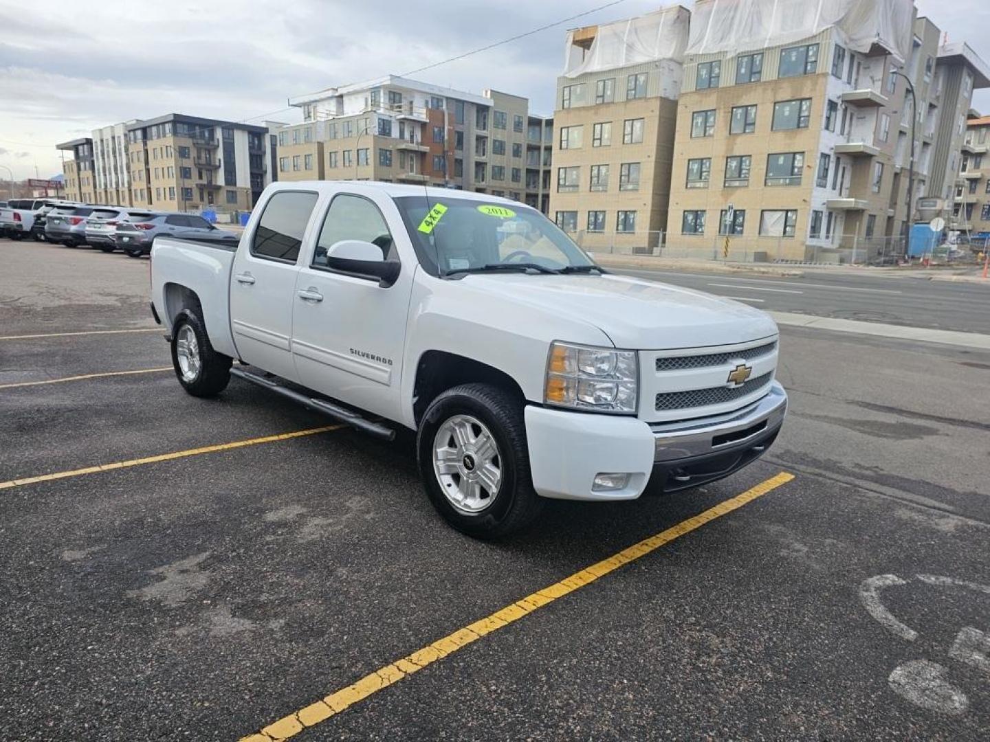 2011 Summit White /Light Titanium/Ebony Chevrolet Silverado 1500 LT (3GCPKSE31BG) with an Vortec 5.3L V8 SFI VVT Flex Fuel engine, Automatic transmission, located at 10890 W. Colfax Ave., Lakewood, CO, 80215, (303) 274-7692, 39.739914, -105.120132 - 2011 Chevrolet Silverado 1500 CARFAX One-Owner. 4WD 6-Speed Automatic, 4WD, Light Titanium/Ebony Cloth.<br><br>D1 Auto NEVER charges dealer fees! All cars have clean titles and have been inspected for mechanical issues. We have financing for everyone. Good credit, bad credit, first time buyers.<br>C - Photo#3