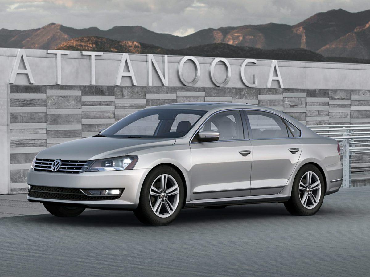 photo of 2013 Volkswagen Passat TDI SE