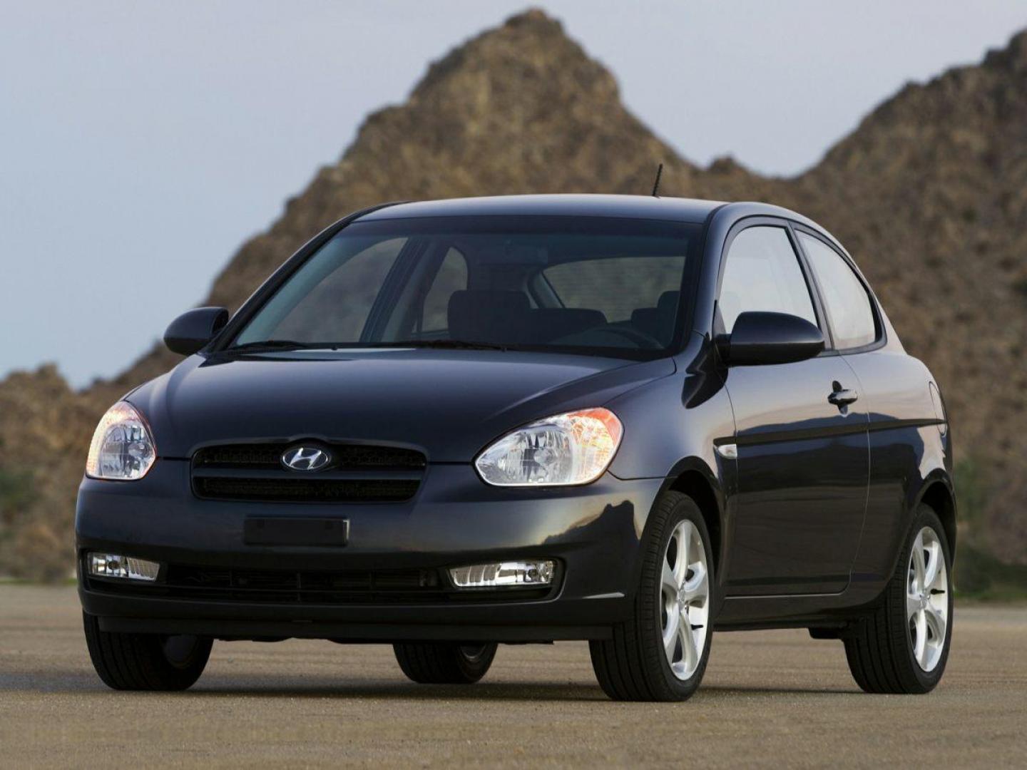 2007 Charcoal Gray Hyundai Accent GS (KMHCM36C57U) with an 1.6L I4 MPI DOHC CVVT 16V engine, Automatic transmission, located at 10890 W. Colfax Ave., Lakewood, CO, 80215, (303) 274-7692, 39.739914, -105.120132 - 2007 Hyundai Accent FWD Cloth.D1 Auto NEVER charges dealer fees! All cars have clean titles and have been inspected for mechanical issues. We have financing for everyone. Good credit, bad credit, first time buyers.Clean CARFAX.Please call Lakewood Location 303-274-7692 or Thornton 303-287-5511 to sc - Photo#0