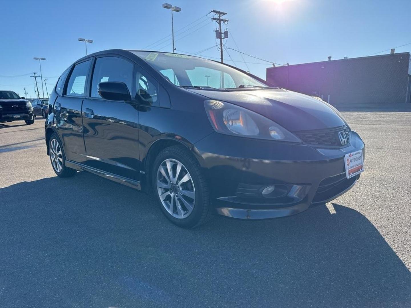 2013 Crystal Black Pearl /Black Honda Fit Sport (JHMGE8H59DC) with an 1.5L 16V 4-Cylinder SOHC i-VTEC engine, Automatic transmission, located at 8595 Washington St., Thornton, CO, 80229, (303) 287-5511, 39.852348, -104.978447 - 2013 Honda Fit FWD<br><br>D1 Auto NEVER charges dealer fees! All cars have clean titles and have been inspected for mechanical issues. We have financing for everyone. Good credit, bad credit, first time buyers.<br><br>Please call Lakewood Location 303-274-7692 or Thornton 303-287-5511 to schedule a - Photo#0