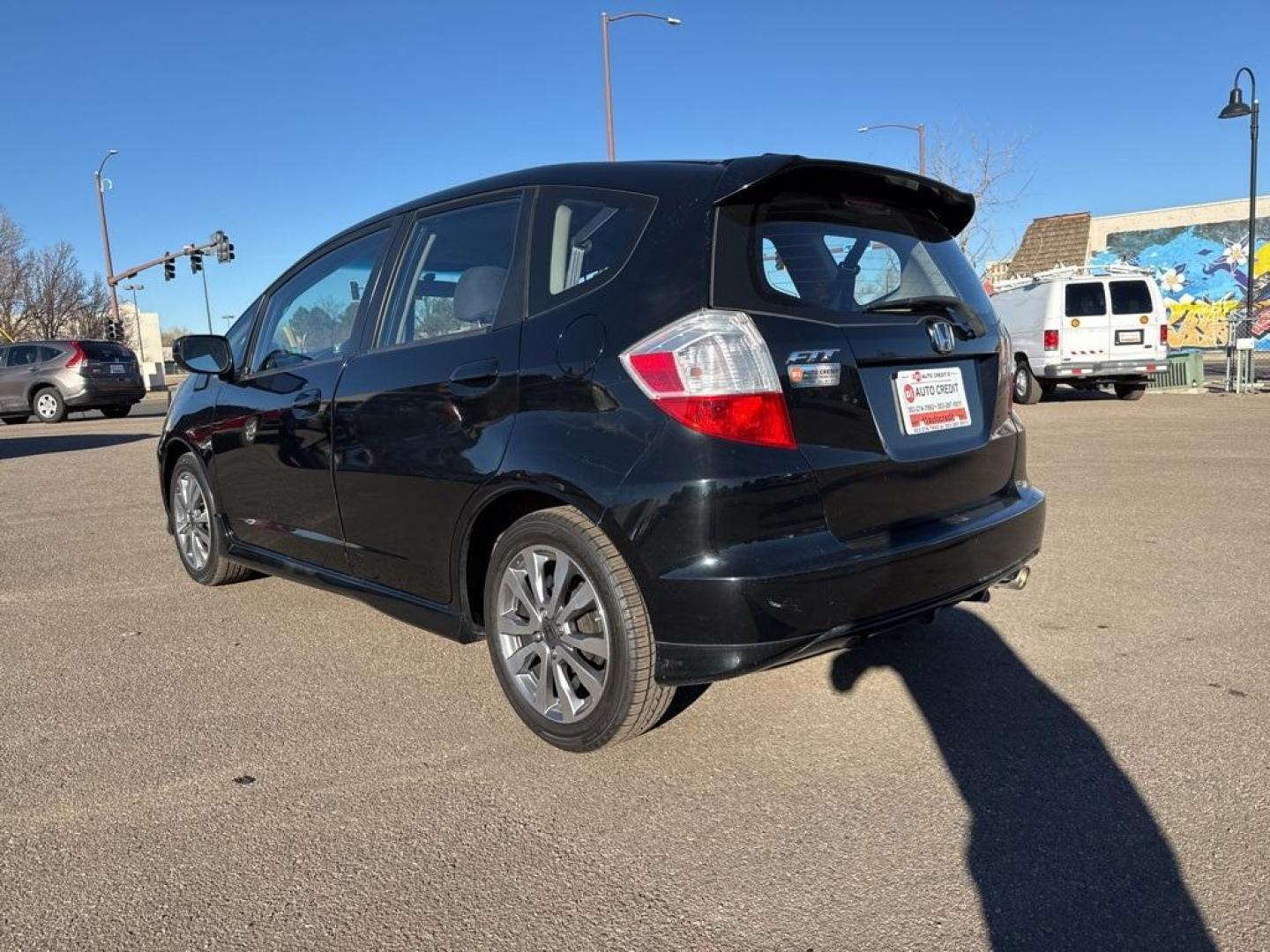 2013 Crystal Black Pearl /Black Honda Fit Sport (JHMGE8H59DC) with an 1.5L 16V 4-Cylinder SOHC i-VTEC engine, Automatic transmission, located at 8595 Washington St., Thornton, CO, 80229, (303) 287-5511, 39.852348, -104.978447 - 2013 Honda Fit FWD<br><br>D1 Auto NEVER charges dealer fees! All cars have clean titles and have been inspected for mechanical issues. We have financing for everyone. Good credit, bad credit, first time buyers.<br><br>Please call Lakewood Location 303-274-7692 or Thornton 303-287-5511 to schedule a - Photo#4