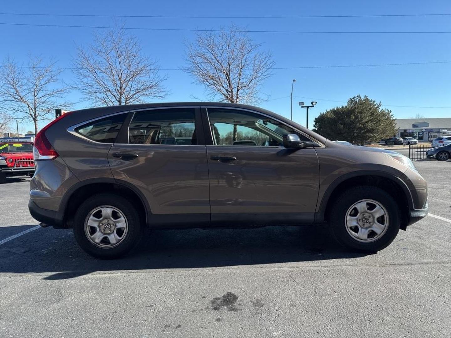 2014 Gray /Black Honda CR-V LX (2HKRM4H3XEH) with an 2.4L I4 DOHC 16V i-VTEC engine, Automatic transmission, located at 8595 Washington St., Thornton, CO, 80229, (303) 287-5511, 39.852348, -104.978447 - 2014 Honda CR-V CARFAX One-Owner. AWD AWD.<br><br>D1 Auto NEVER charges dealer fees! All cars have clean titles and have been inspected for mechanical issues. We have financing for everyone. Good credit, bad credit, first time buyers.<br>Clean CARFAX.<br>Please call Lakewood Location 303-274-7692 or - Photo#3