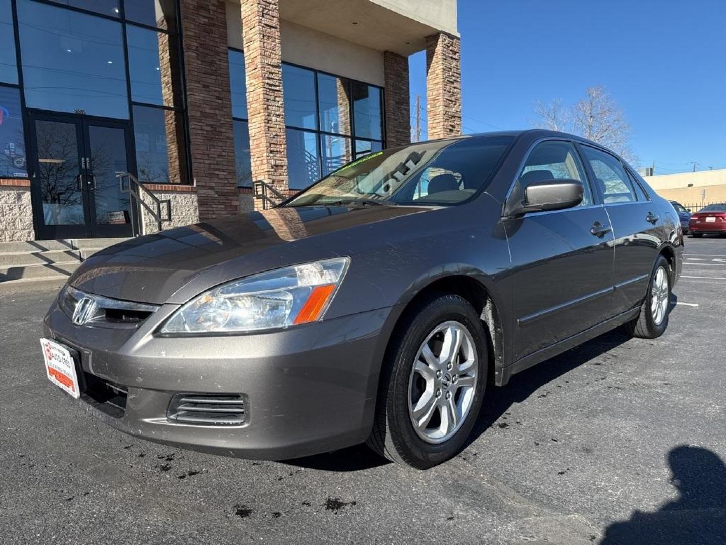 2006 Graphite Pearl /139345 Honda Accord EX-L (JHMCM56806C) with an 2.4L I4 DOHC i-VTEC 16V engine, Automatic transmission, located at 8595 Washington St., Thornton, CO, 80229, (303) 287-5511, 39.852348, -104.978447 - 2006 Honda Accord CARFAX One-Owner. FWD 139345 Leather.<br><br>D1 Auto NEVER charges dealer fees! All cars have clean titles and have been inspected for mechanical issues. We have financing for everyone. Good credit, bad credit, first time buyers.<br>Clean CARFAX.<br>Please call Lakewood Location 30 - Photo#0