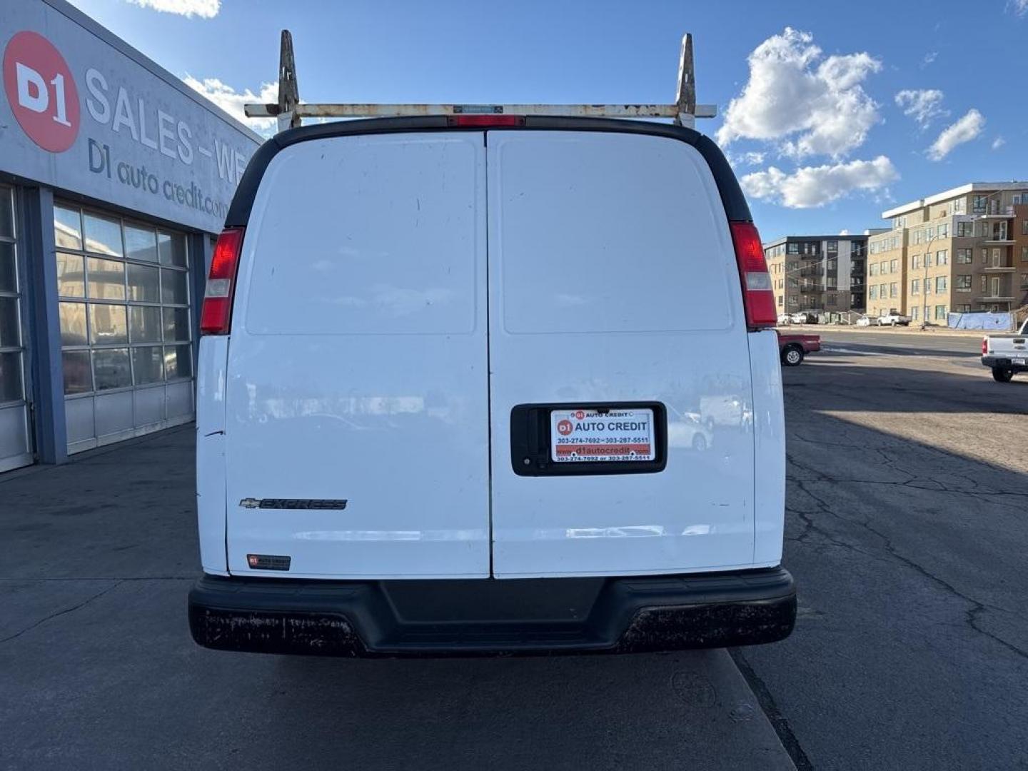 2015 Summit White /Medium Pewter Chevrolet Express 2500 Work Van (1GCWGFCFXF1) with an Vortec 4.8L V8 SFI engine, Automatic transmission, located at 8595 Washington St., Thornton, CO, 80229, (303) 287-5511, 39.852348, -104.978447 - 2015 Chevrolet Express 2500 CARFAX One-Owner. RWD Cargo<br><br>D1 Auto NEVER charges dealer fees! All cars have clean titles and have been inspected for mechanical issues. We have financing for everyone. Good credit, bad credit, first time buyers.<br>Clean CARFAX.<br>Please call Lakewood Location 30 - Photo#5