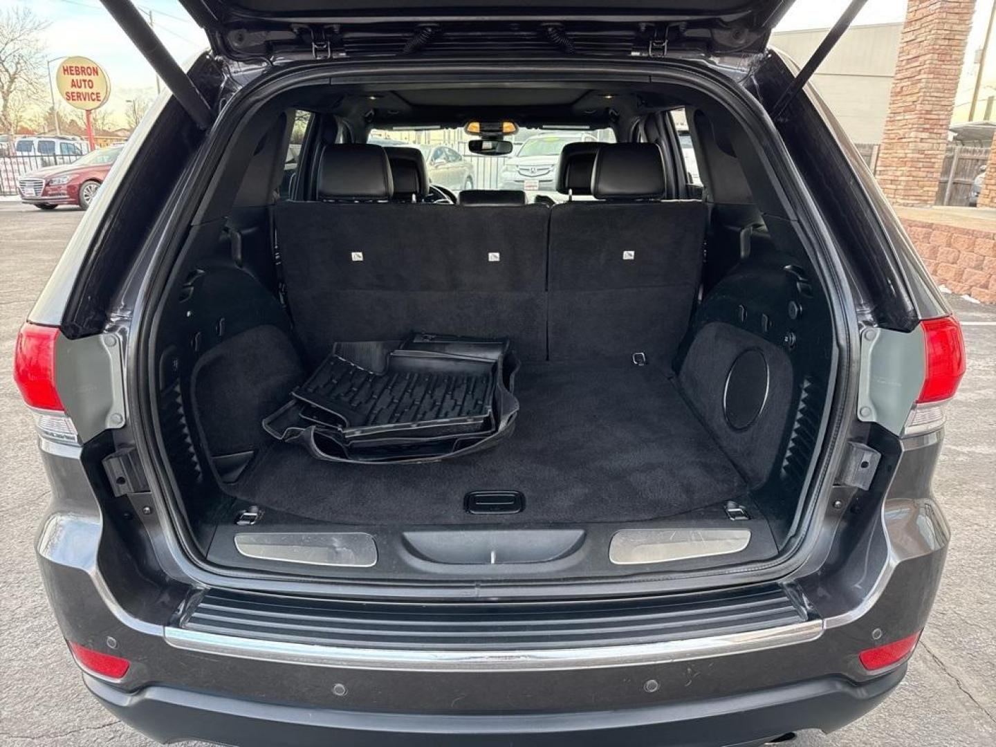 2018 Granite Crystal Metallic Clearcoat /Black Jeep Grand Cherokee Limited (1C4RJFBG2JC) with an 3.6L V6 24V VVT engine, Automatic transmission, located at 8595 Washington St., Thornton, CO, 80229, (303) 287-5511, 39.852348, -104.978447 - 2018 Jeep Grand Cherokee 4WD Luxury Group II All Cars Have Clean Titles And Are Serviced Before Sale., Apple/Android Car Play, New Tires, Blind Spot Monitoring, Backup Camera, Leather, Heated and Ventilated Seats, Bluetooth/ With Bluetooth Audio, Non Smoker, No Pet Odor Or Hair, 4WD, #1 Seat Foam Cu - Photo#12