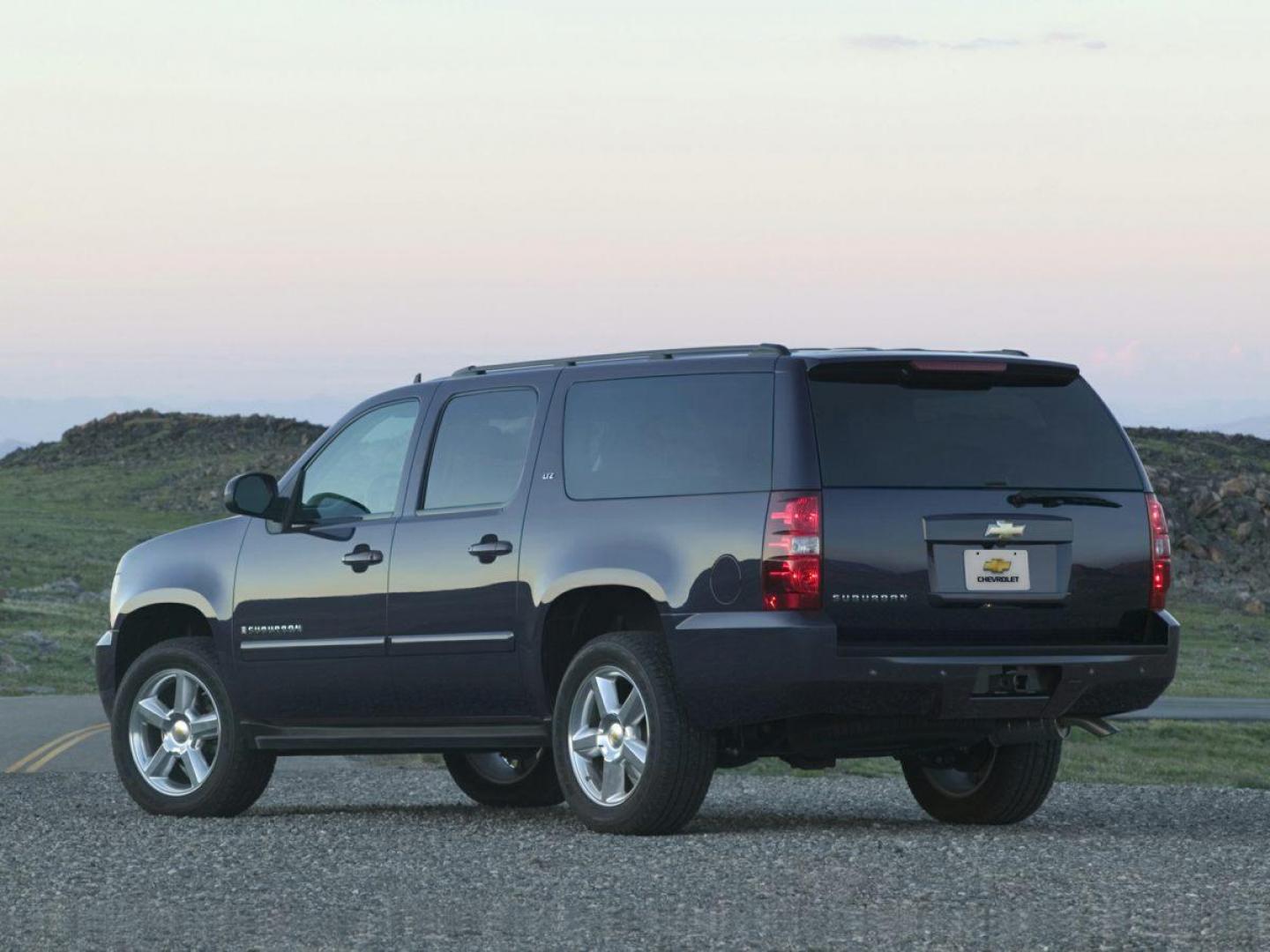 2014 Black /Ebony Chevrolet Suburban 1500 LTZ (1GNSKKE78ER) with an Vortec 5.3L V8 SFI Flex Fuel engine, Automatic transmission, located at 10890 W. Colfax Ave., Lakewood, CO, 80215, (303) 274-7692, 39.739914, -105.120132 - 2014 Chevrolet Suburban 1500 4WD 4WD, Ebony Leather.D1 Auto NEVER charges dealer fees! All cars have clean titles and have been inspected for mechanical issues. We have financing for everyone. Good credit, bad credit, first time buyers.Please call Lakewood Location 303-274-7692 or Thornton 303-287-5 - Photo#0