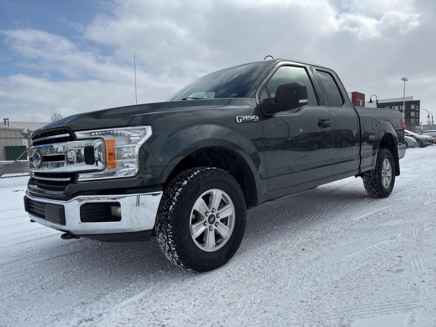 2018 Guard Metallic /Dark Earth Gray Ford F-150 XLT (1FTFX1E58JK) with an 5.0L V8 engine, Automatic transmission, located at 10890 W. Colfax Ave., Lakewood, CO, 80215, (303) 274-7692, 39.739914, -105.120132 - 2018 Ford F-150 XLT, 4WD All Cars Have Clean Titles And Are Serviced Before Sale., Clean Carfax, No Accident, Backup Camera, Non Smoker, F-150 XLT, 5.0L V8, 4WD.<br><br>D1 Auto NEVER charges dealer fees! All cars have clean titles and have been inspected for mechanical issues. We have financing for - Photo#0